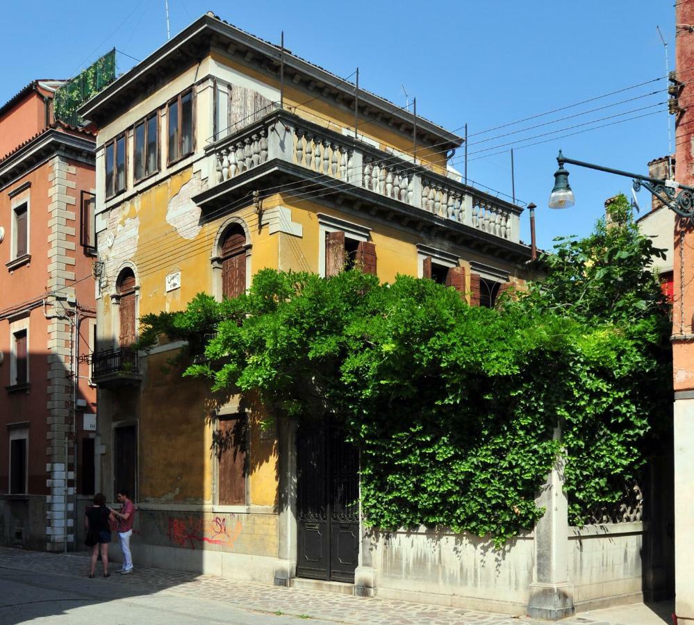 Pensión Carbonaia